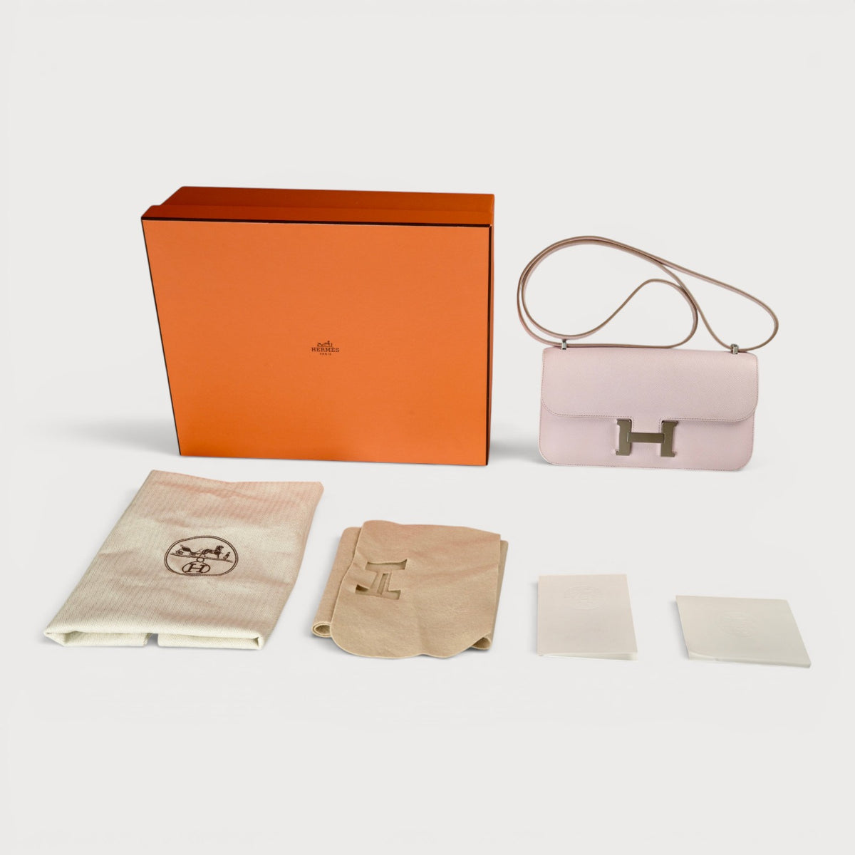 Hermes Constance Elan Mauve Pale PHW