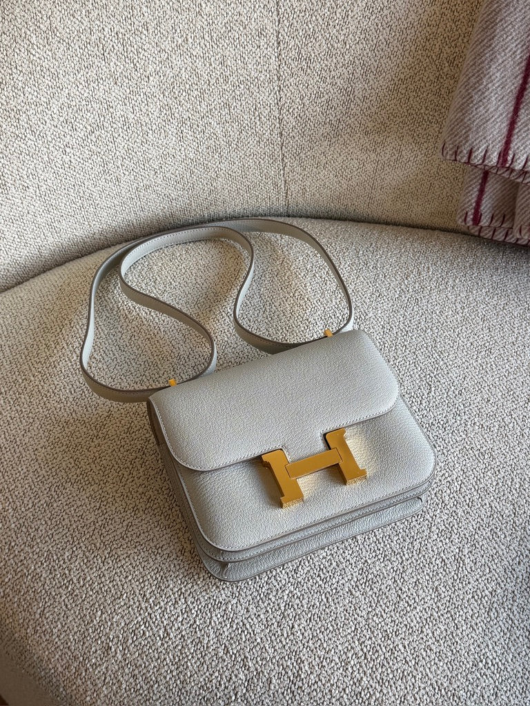 Hermes Constance 18 Mini Gris Perle PBHW Chevre Mysore
