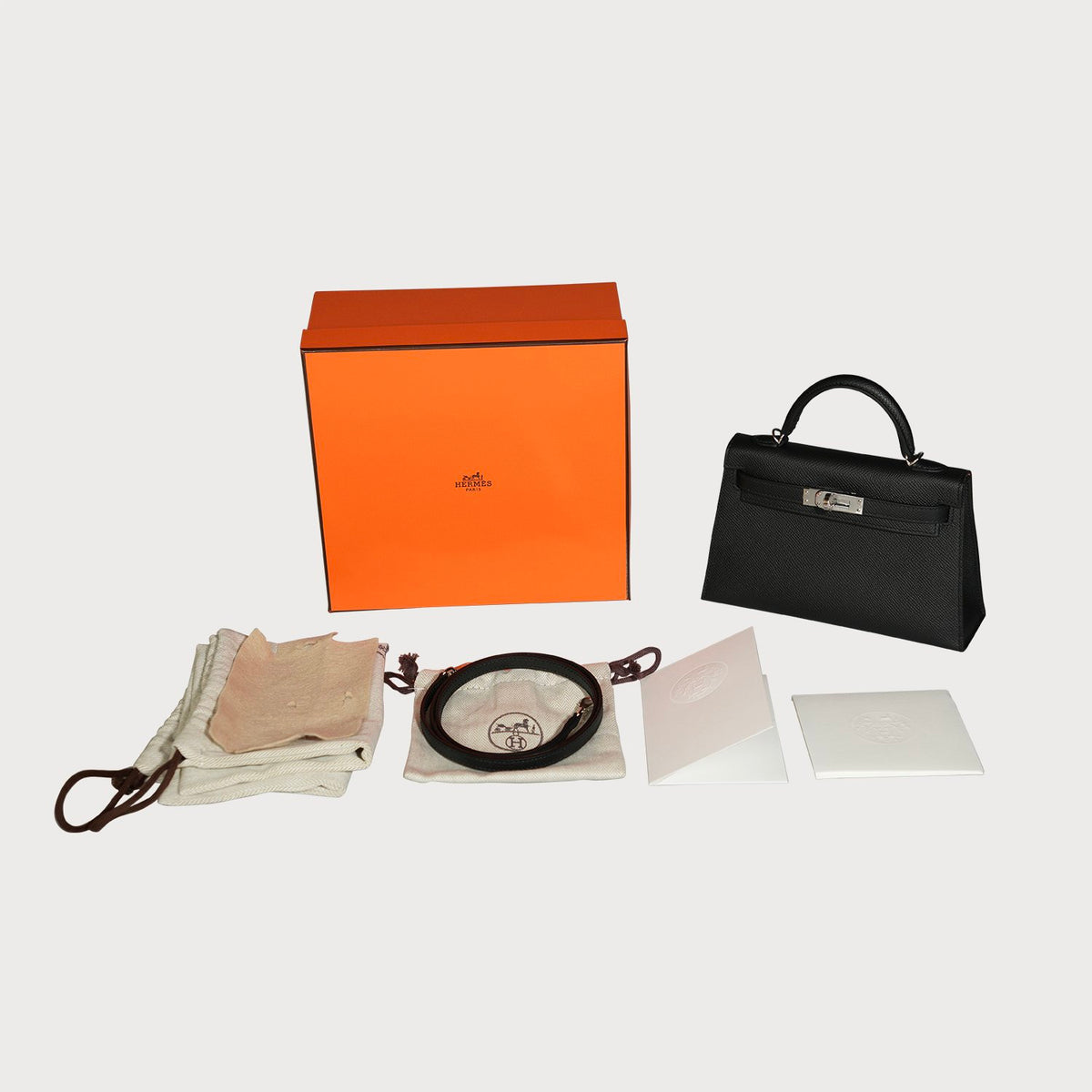 Hermès Mini Kelly 20 Black With Palladium Hardware And Orange Poppy Interior Lining - view 17