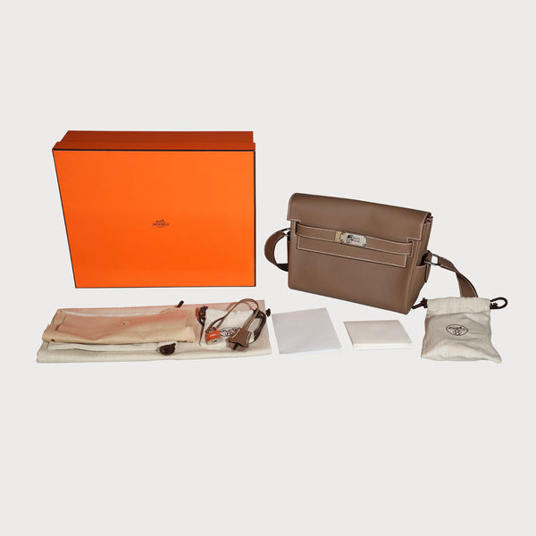 Kelly Messenger Pm Etoupe With Palladium Hardware In Evercolor Leather