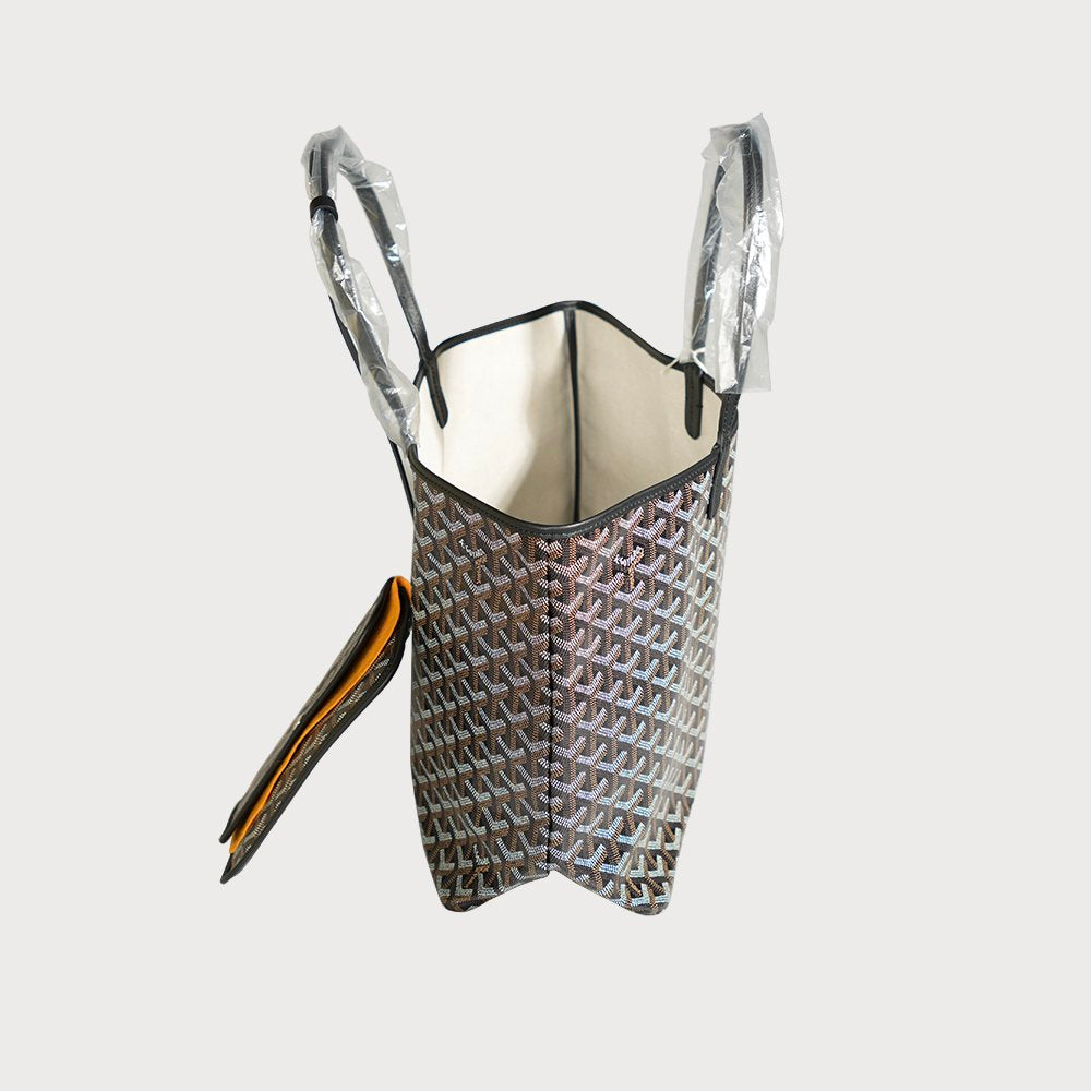Goyard Saint Louis Pm In Black - view 8