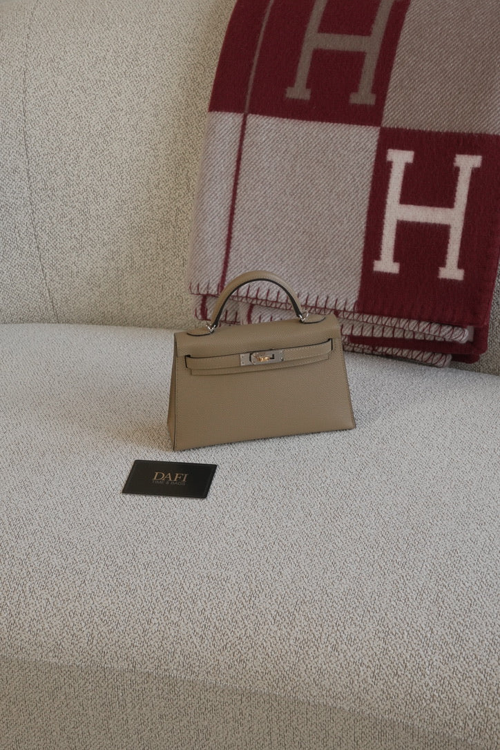 Mini Kelly 20 Poussiere Ehw Epsom