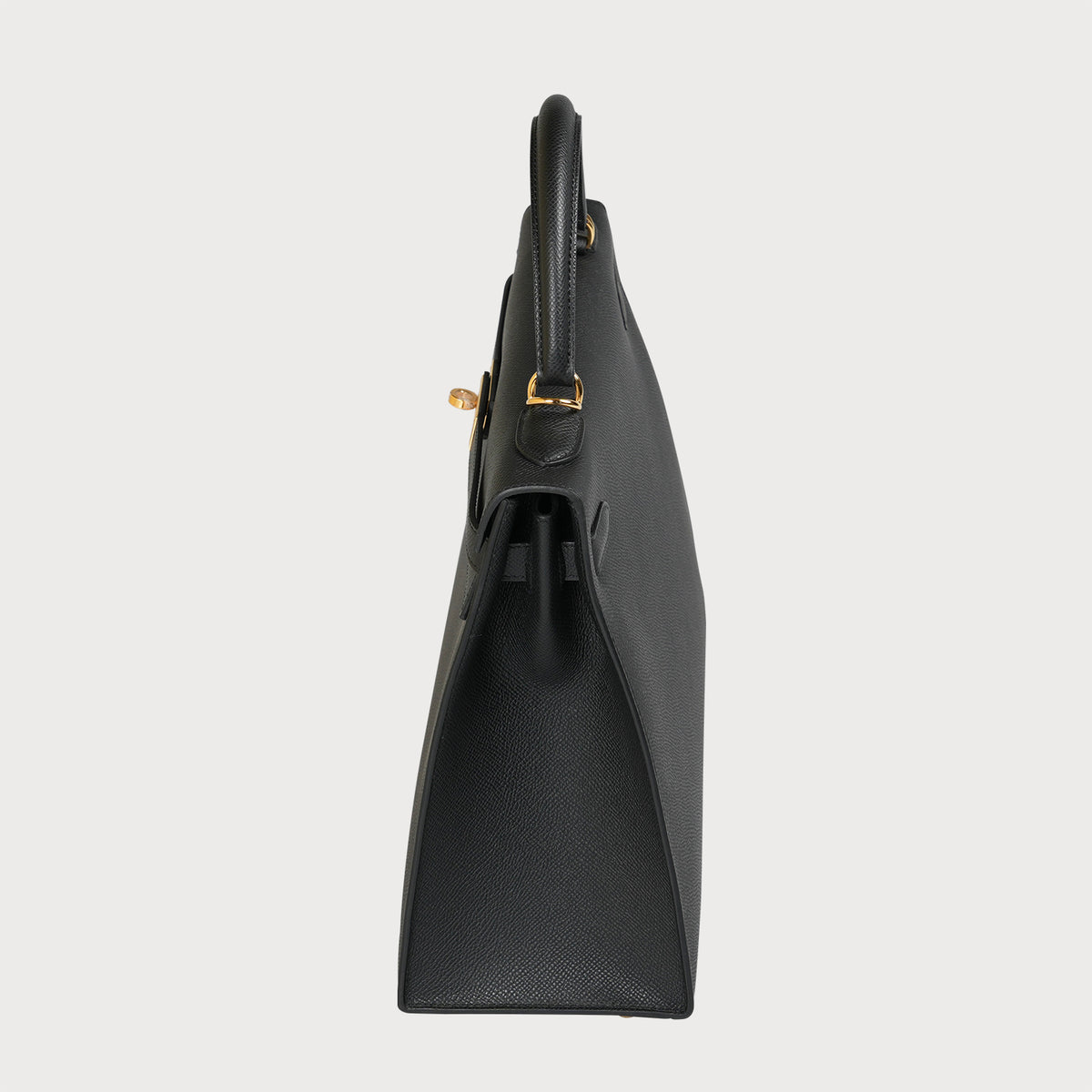 Hermès Kelly 32 Black Epsom Leather With Gold Hardware - view 10