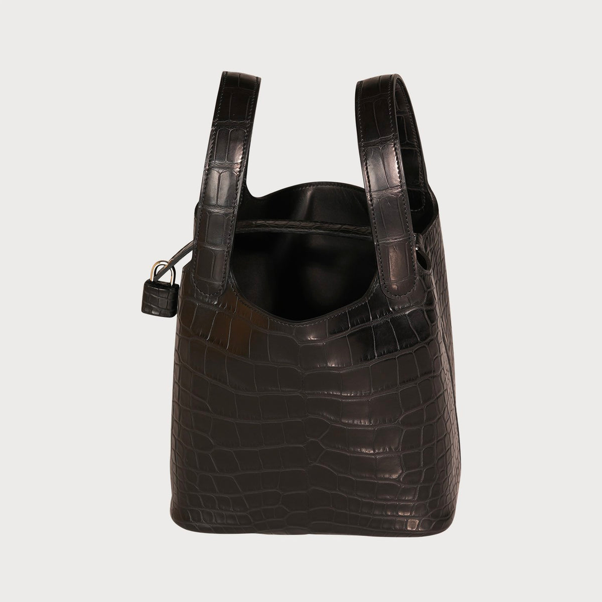Hermès Picotin Lock 18 Black Matte Alligator Mississippiensis With Palladium Hardware - view 11