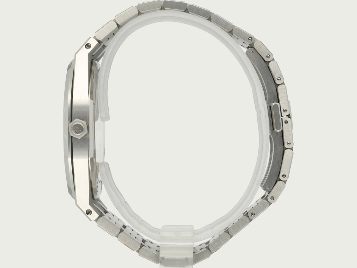 Royal Oak Jumbo 39 Extra-Thin With Blue Dial