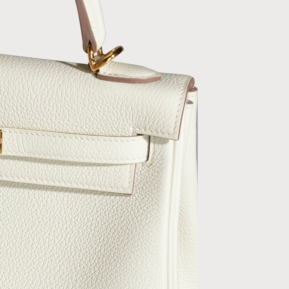 Hermès Kelly 25 White Mushroom With Gold Hardware In Togo Leather - view 6