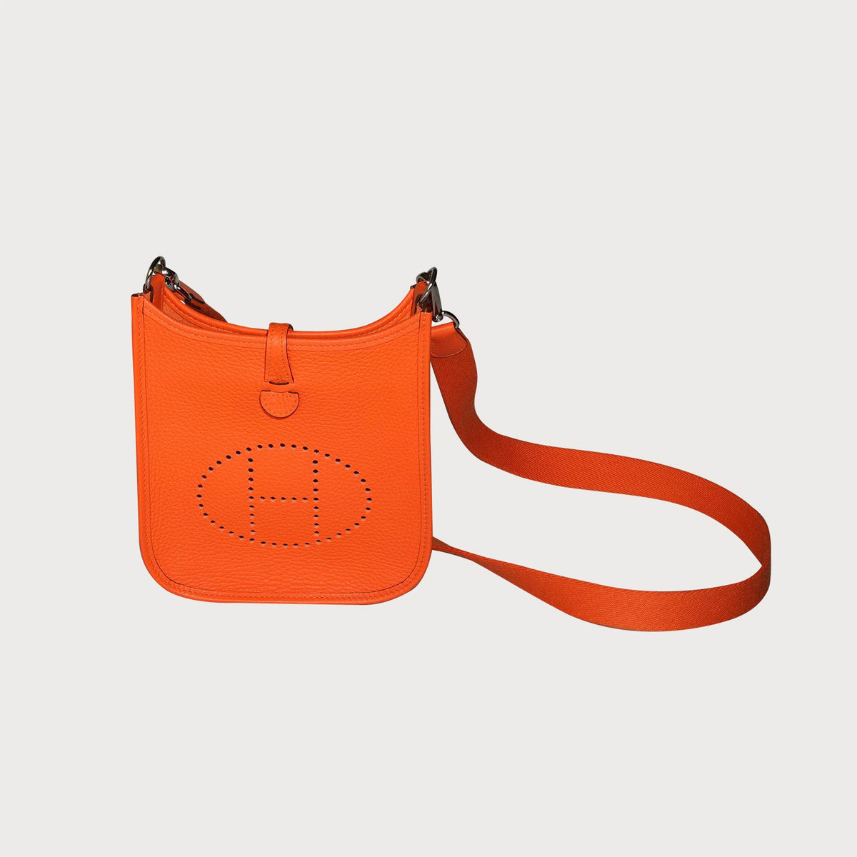 Hermès Evelyne 16 Orange With Palladium Hardware In Taurillon Clemmence Leather - view 7